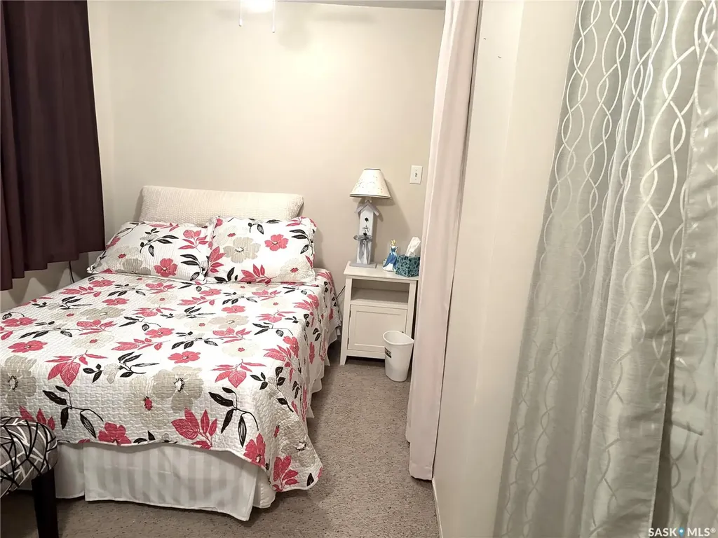 41 Royal Heights Estevan SK S4A 2T9