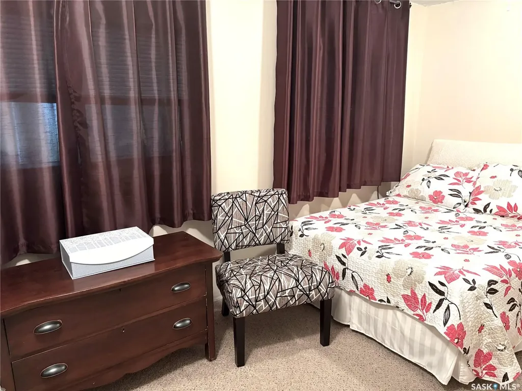 41 Royal Heights Estevan SK S4A 2T9