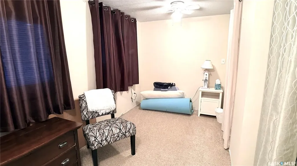 41 Royal Heights Estevan SK S4A 2T9