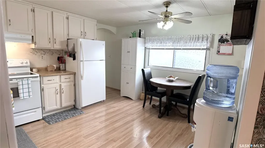 41 Royal Heights Estevan SK S4A 2T9