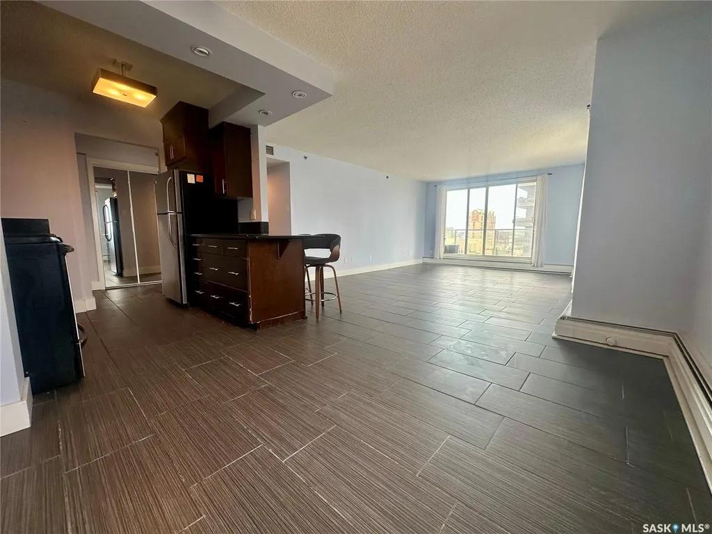320 5th Avenue N Saskatoon SK S7K 2P5