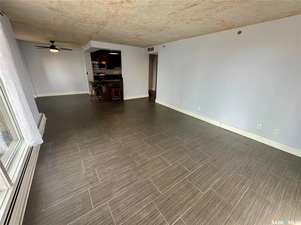 320 5th Avenue N Saskatoon SK S7K 2P5