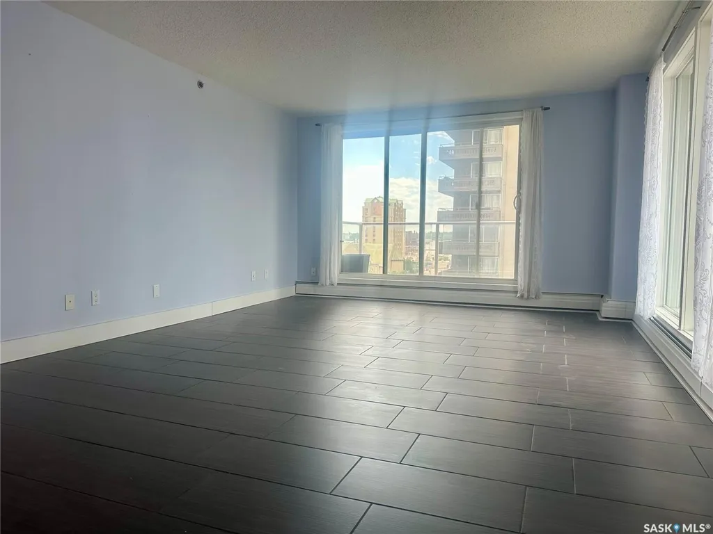 320 5th Avenue N Saskatoon SK S7K 2P5