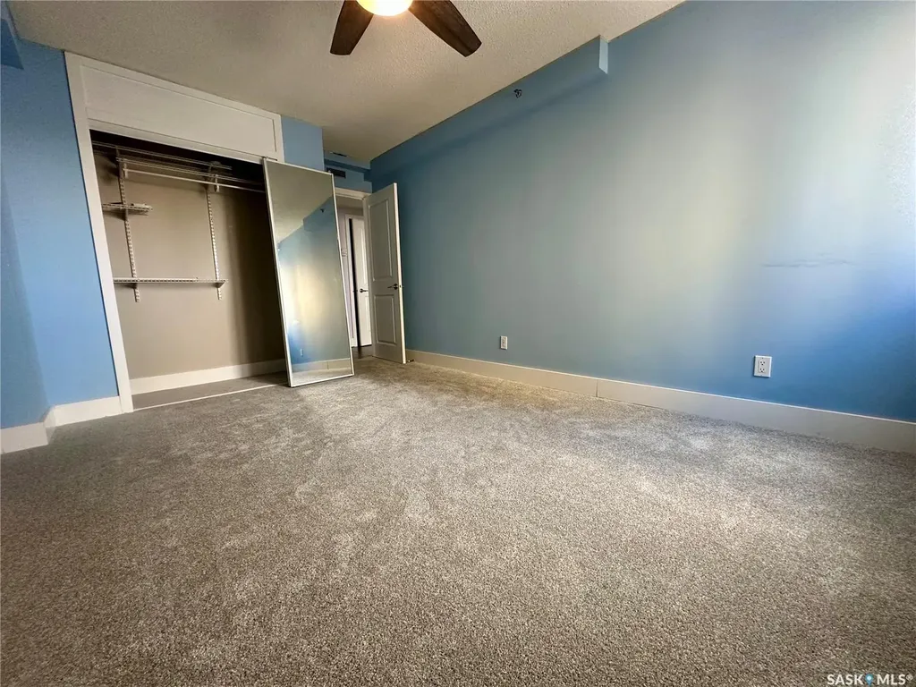 320 5th Avenue N Saskatoon SK S7K 2P5