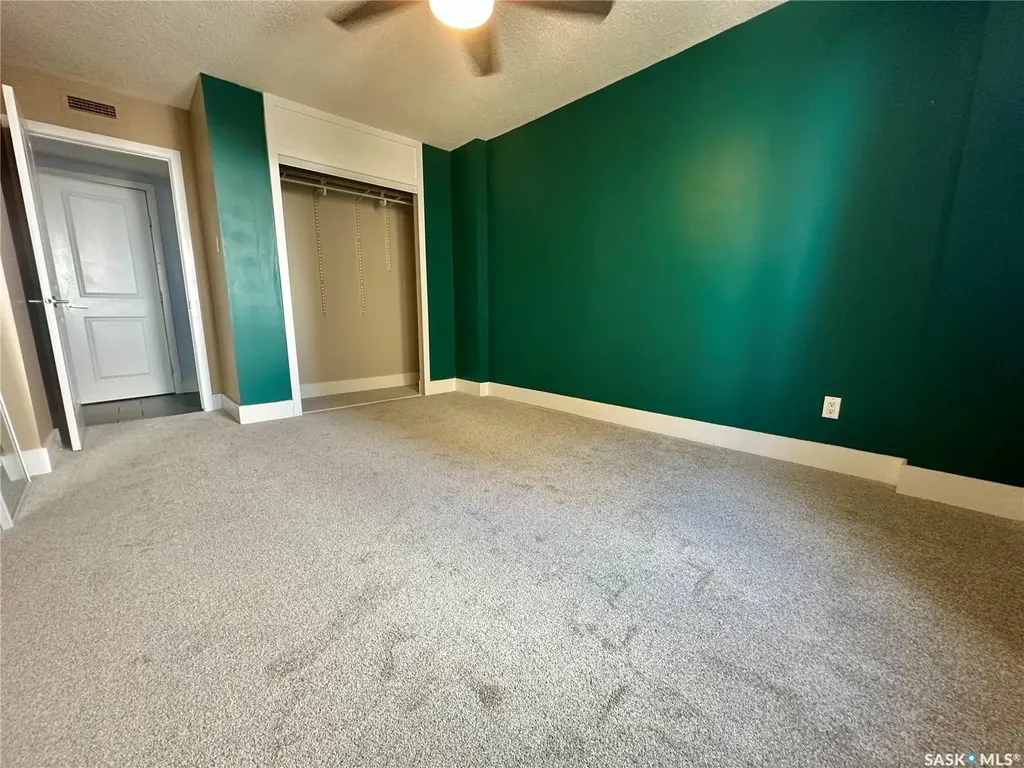 320 5th Avenue N Saskatoon SK S7K 2P5