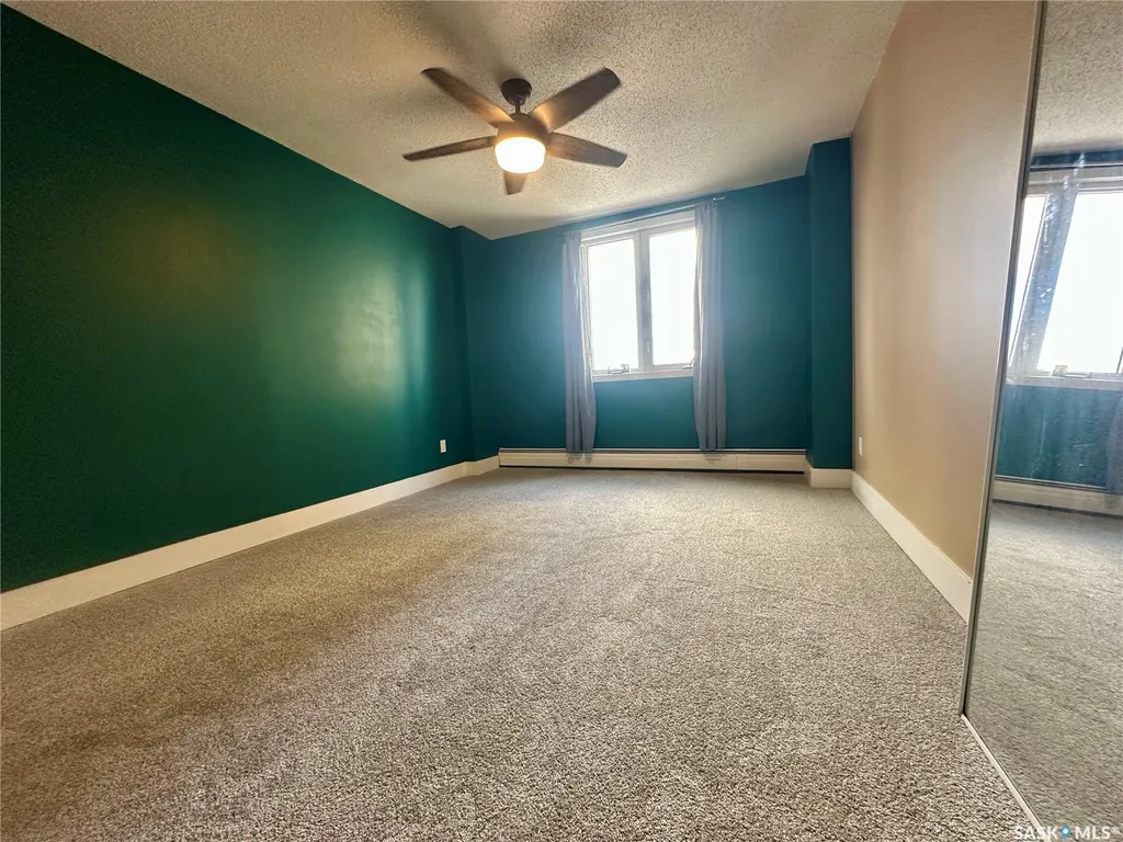320 5th Avenue N Saskatoon SK S7K 2P5