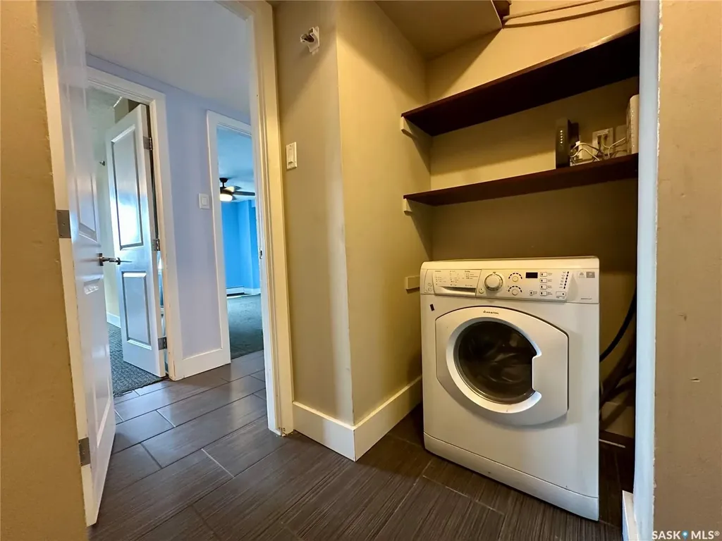 320 5th Avenue N Saskatoon SK S7K 2P5