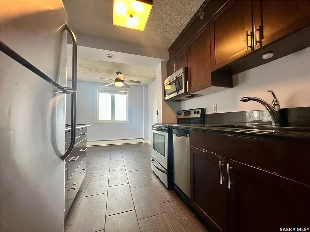 320 5th Avenue N Saskatoon SK S7K 2P5