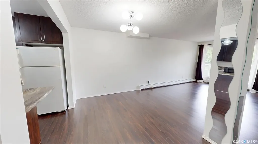 921 Main Street Saskatoon SK S7H 0K4