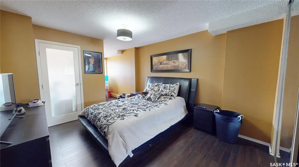 921 Main Street Saskatoon SK S7H 0K4