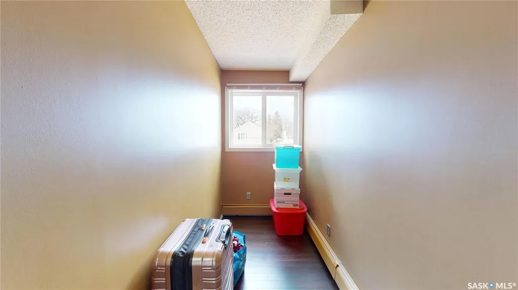 921 Main Street Saskatoon SK S7H 0K4
