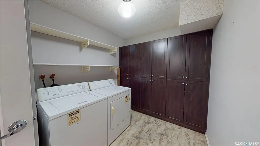 921 Main Street Saskatoon SK S7H 0K4