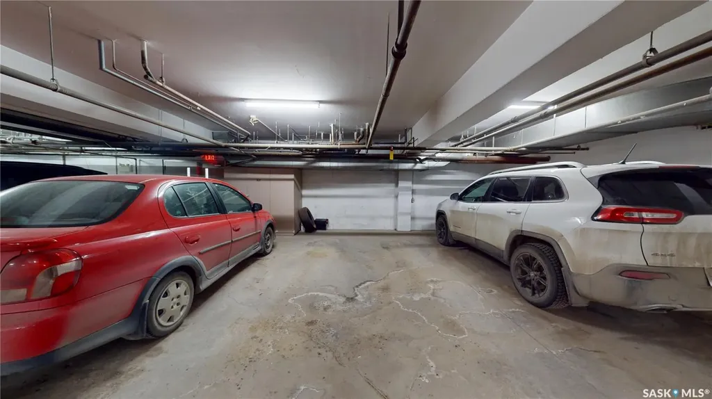 921 Main Street Saskatoon SK S7H 0K4