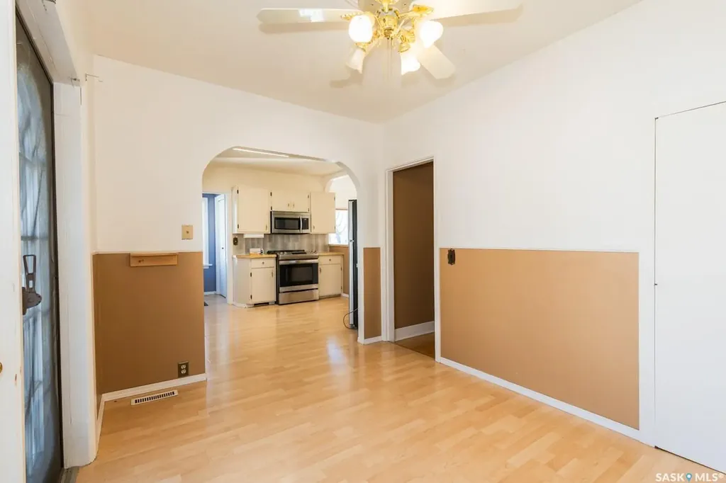 430 Columbia Avenue Kerrobert SK S0L 1R0