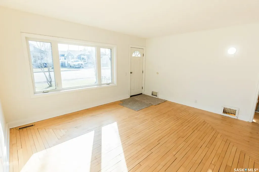 430 Columbia Avenue Kerrobert SK S0L 1R0
