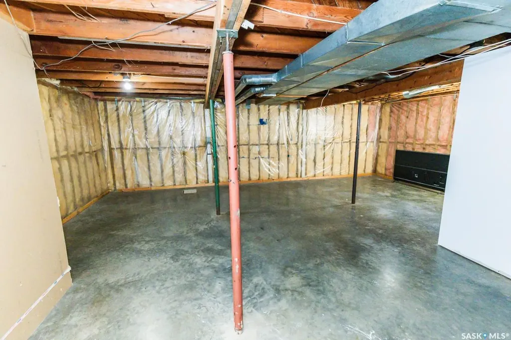 430 Columbia Avenue Kerrobert SK S0L 1R0