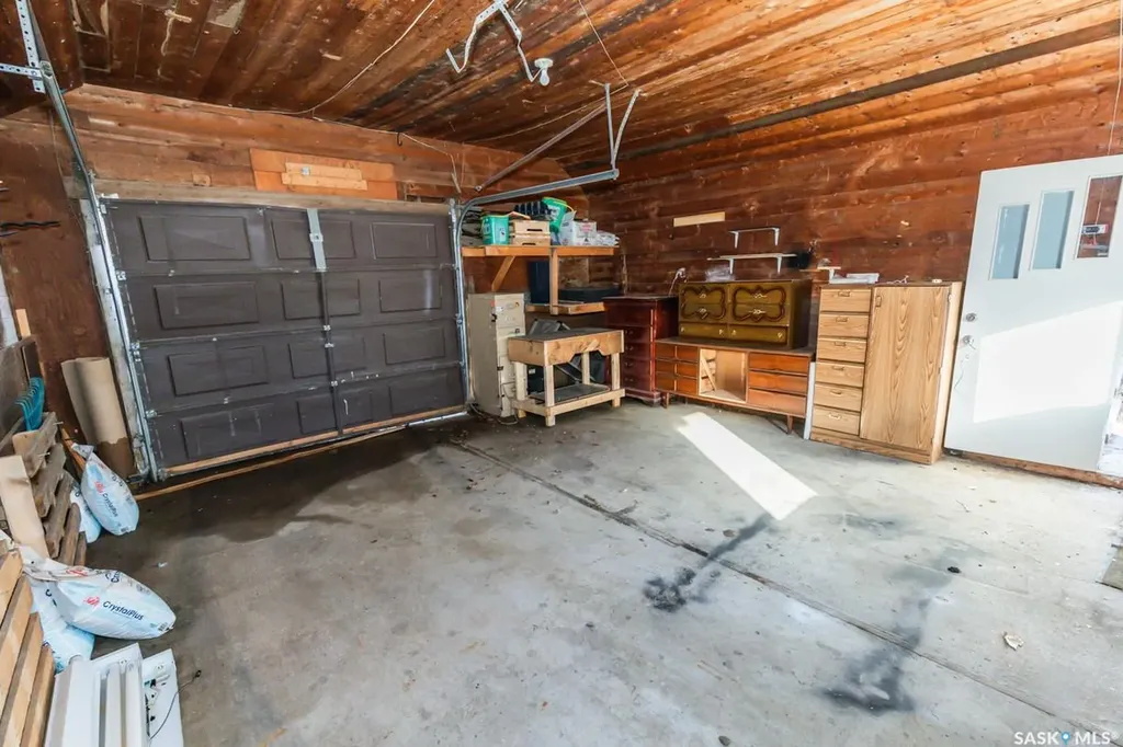 430 Columbia Avenue Kerrobert SK S0L 1R0