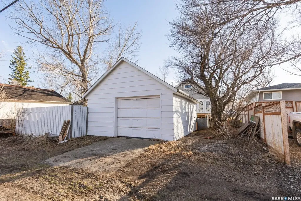 430 Columbia Avenue Kerrobert SK S0L 1R0