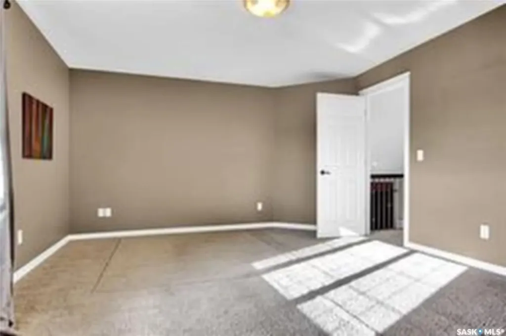 2433 Jameson Crescent Regina SK S4V 1K2