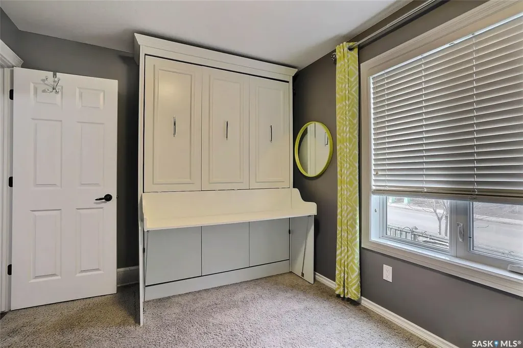 2433 Jameson Crescent Regina SK S4V 1K2