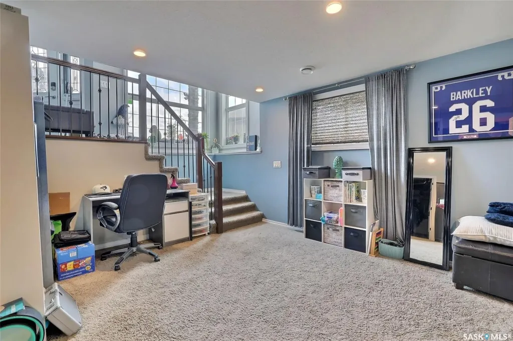 2433 Jameson Crescent Regina SK S4V 1K2