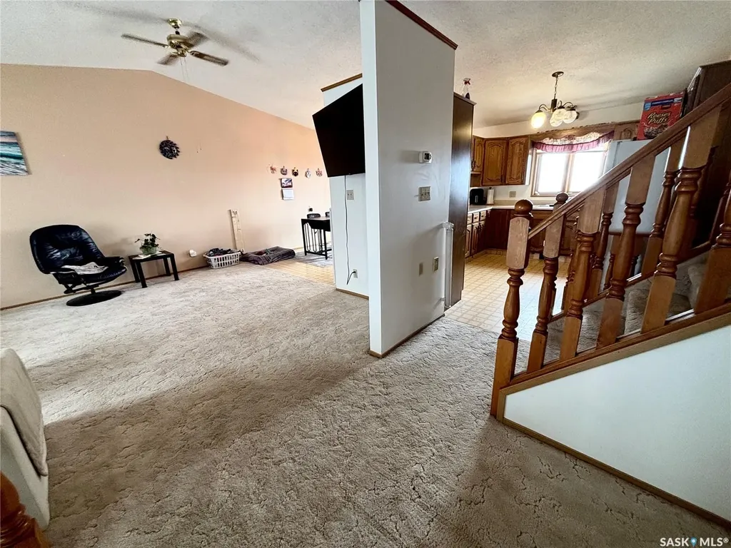 52 Harrigan Crescent Maple Creek SK S0N 1N0