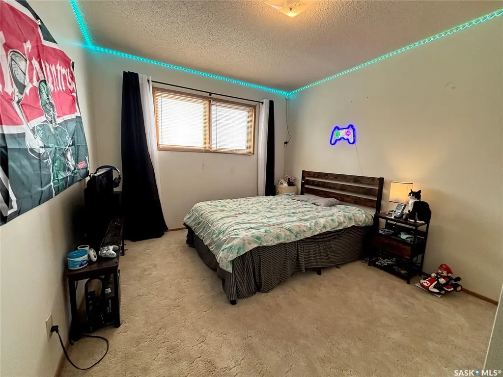 52 Harrigan Crescent Maple Creek SK S0N 1N0