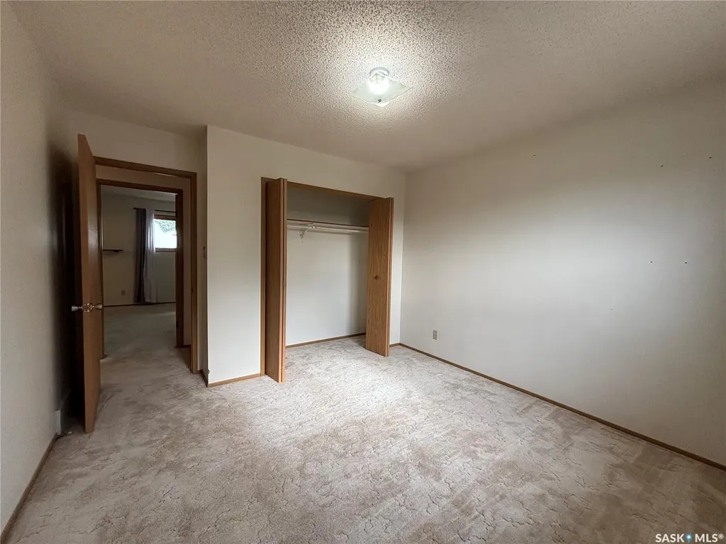 52 Harrigan Crescent Maple Creek SK S0N 1N0
