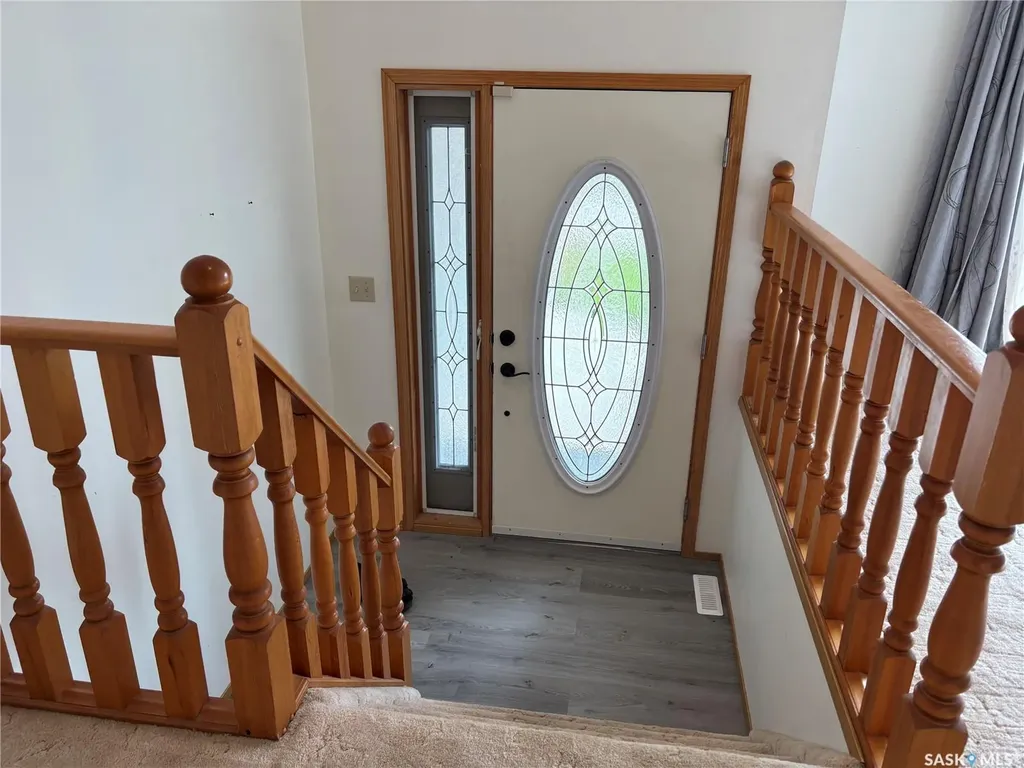 52 Harrigan Crescent Maple Creek SK S0N 1N0