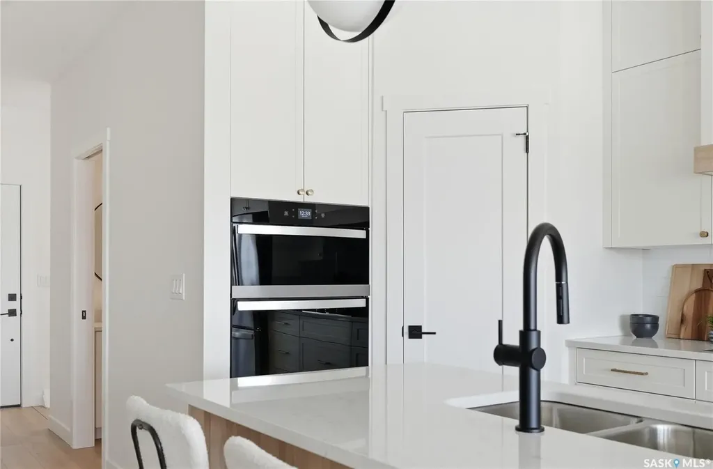 720 Brighton Boulevard Saskatoon SK S7V 1X1