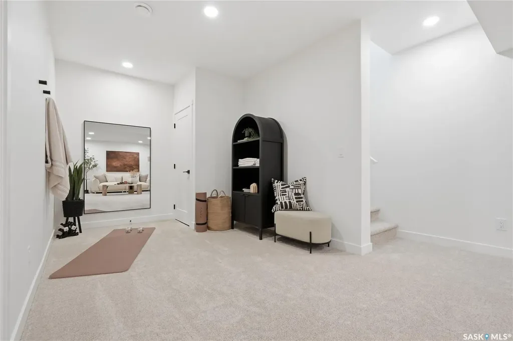 720 Brighton Boulevard Saskatoon SK S7V 1X1