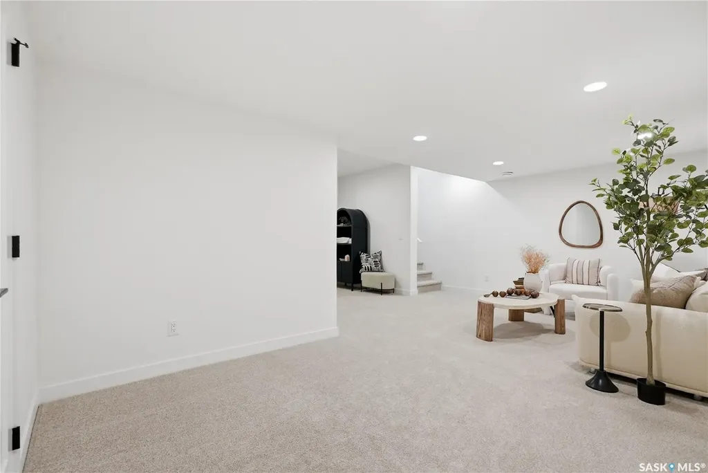720 Brighton Boulevard Saskatoon SK S7V 1X1