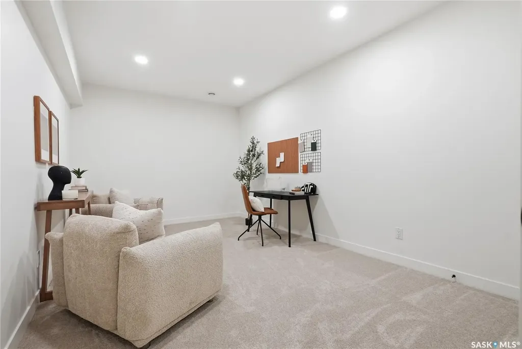 720 Brighton Boulevard Saskatoon SK S7V 1X1