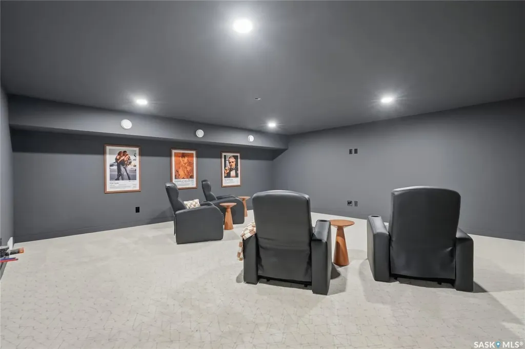 720 Brighton Boulevard Saskatoon SK S7V 1X1