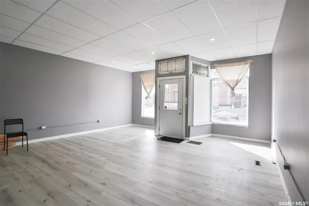 306 Fairford Street W Moose Jaw SK S6H 1V9