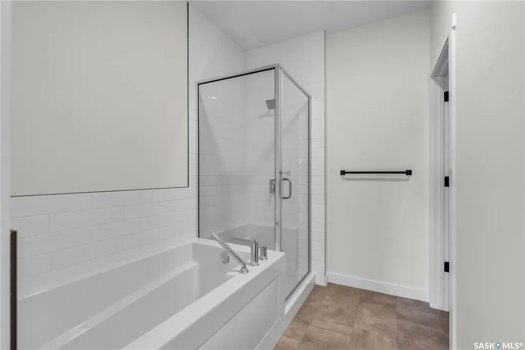 720 Brighton Boulevard Saskatoon SK S7V 1X1
