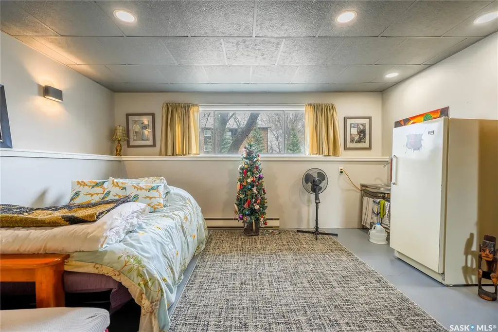 254 2nd Avenue E Gravelbourg SK S0H 1X0