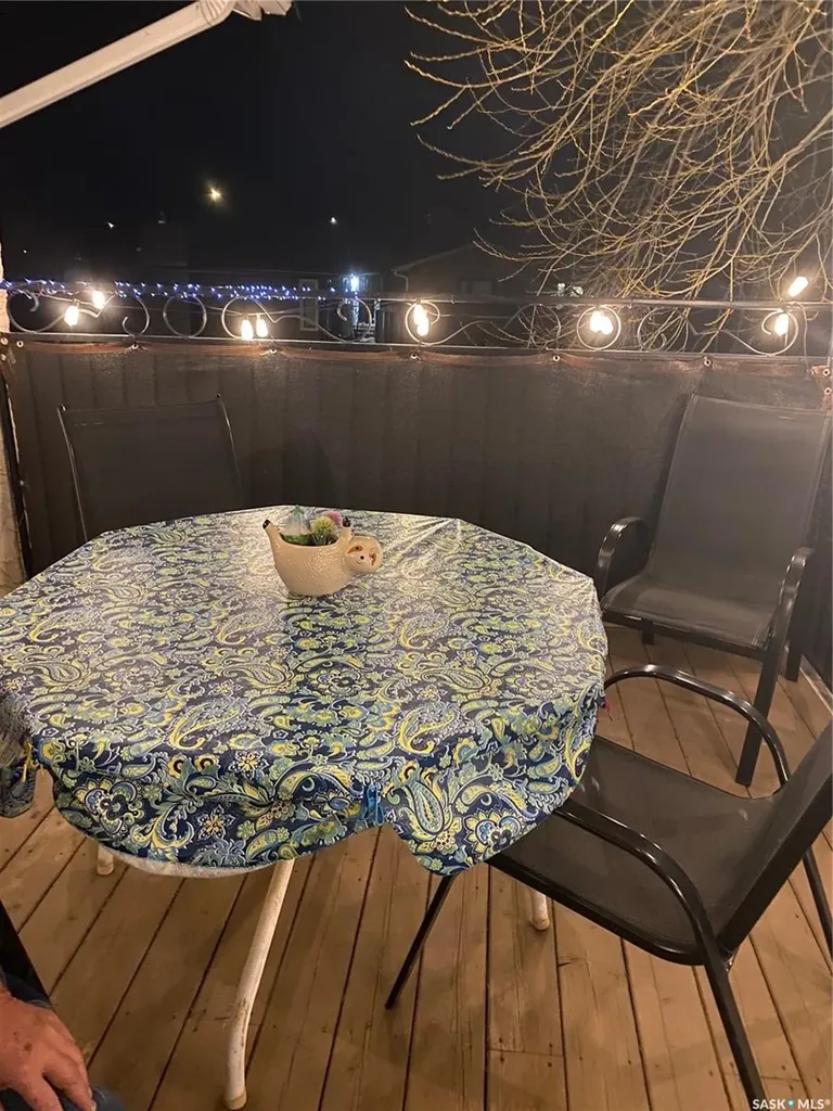 254 2nd Avenue E Gravelbourg SK S0H 1X0