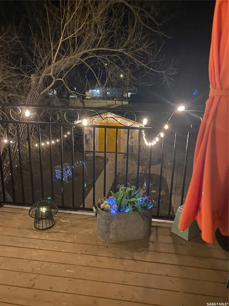 254 2nd Avenue E Gravelbourg SK S0H 1X0