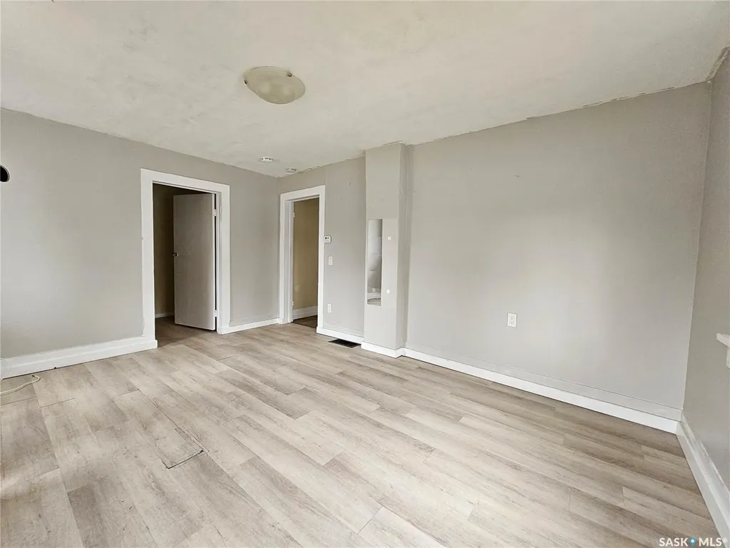 1432 105th Street North Battleford SK S9A 1T3