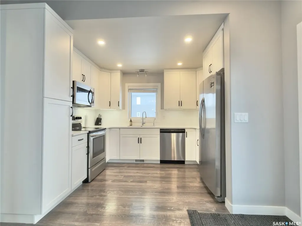 254 Brighton Gate Saskatoon SK S7V 0R1