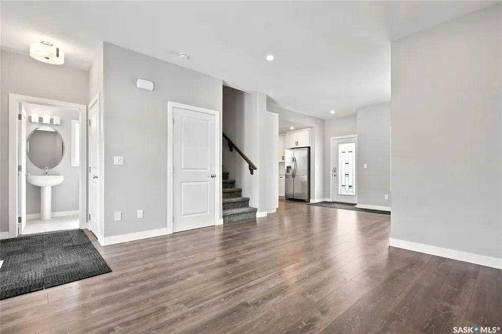 254 Brighton Gate Saskatoon SK S7V 0R1