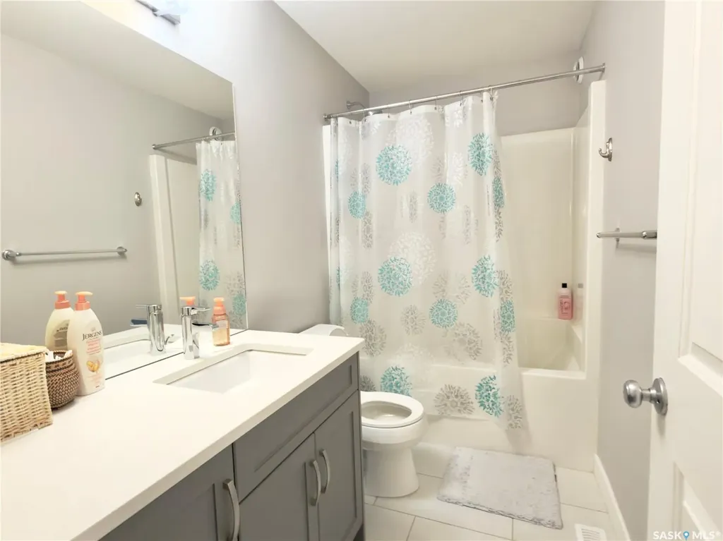 254 Brighton Gate Saskatoon SK S7V 0R1