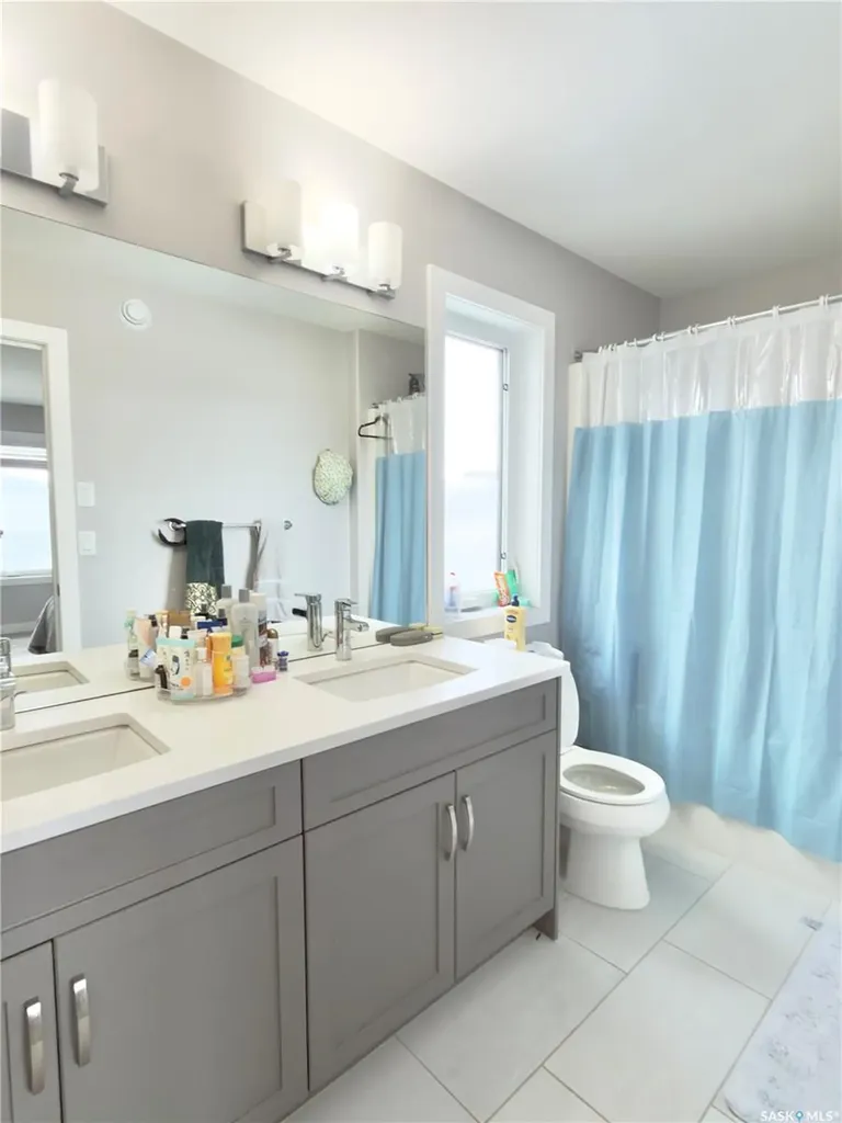 254 Brighton Gate Saskatoon SK S7V 0R1