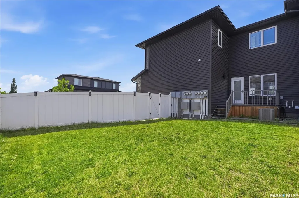 254 Brighton Gate Saskatoon SK S7V 0R1