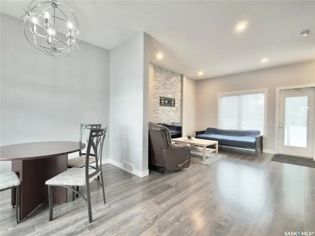 254 Brighton Gate Saskatoon SK S7V 0R1