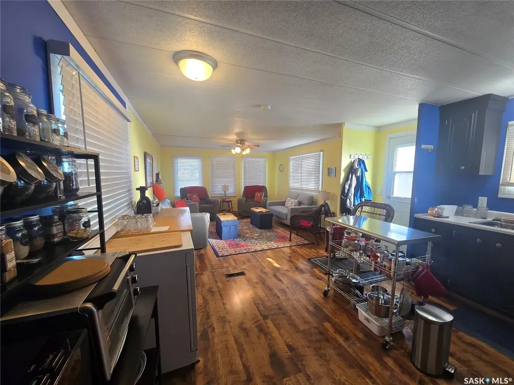 428 Stanley Street Stoughton SK S0G 4T0