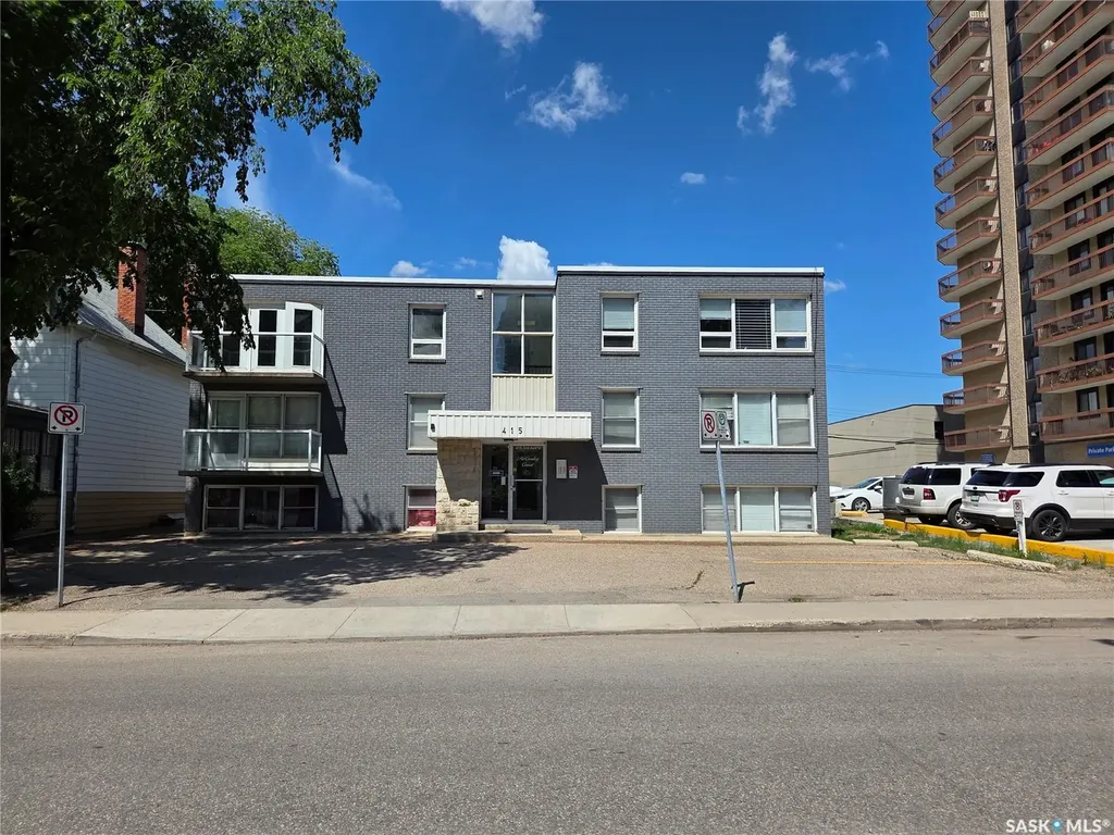 415 3rd Avenue N Saskatoon SK S7K 2J2