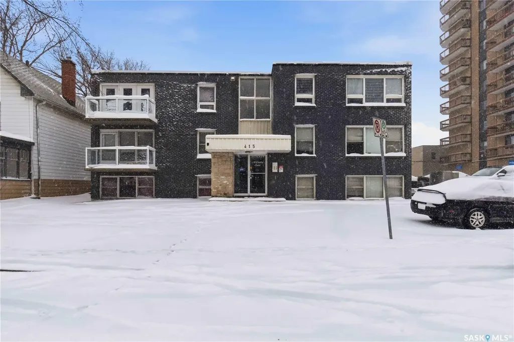 415 3rd Avenue N Saskatoon SK S7K 2J2