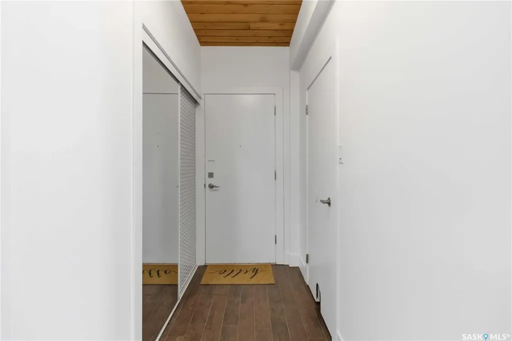 415 3rd Avenue N Saskatoon SK S7K 2J2